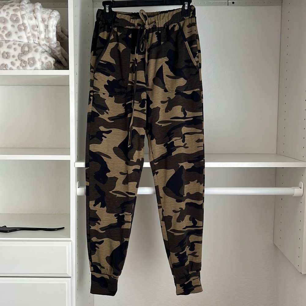 Camo joggers